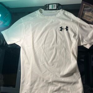 Under Armour White Short Sleeve compression Tee